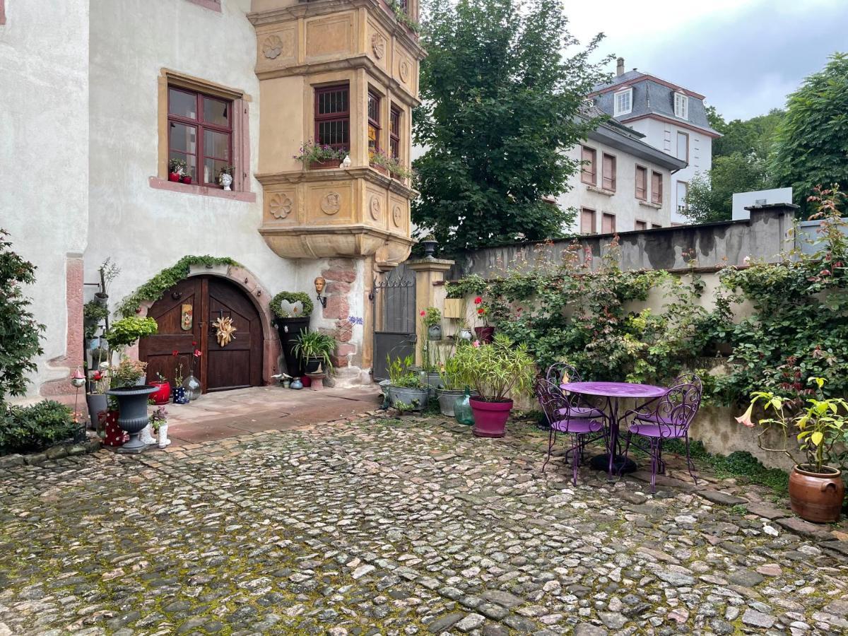 L'Oriel Des Menetriers De Ribeauville Kültér fotó